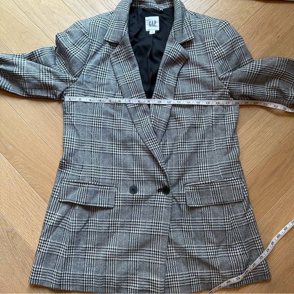 Gap Women's Blazer - Size 8, Classic Plaid - Picture 9 of 10